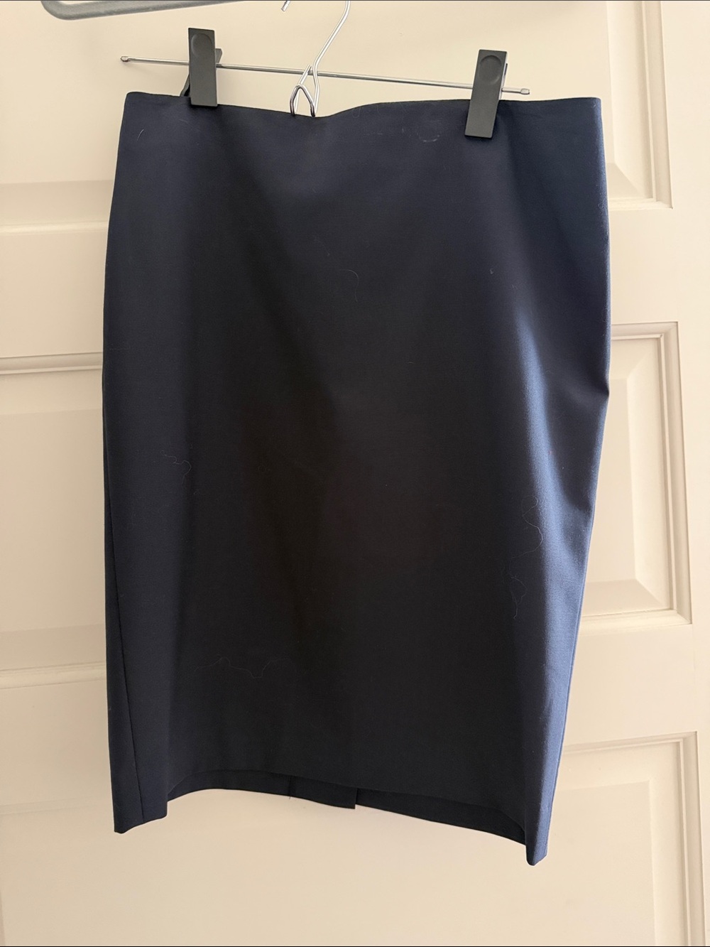 Theory Navy Pencil Skirt - Sleek Tailored Silhouette